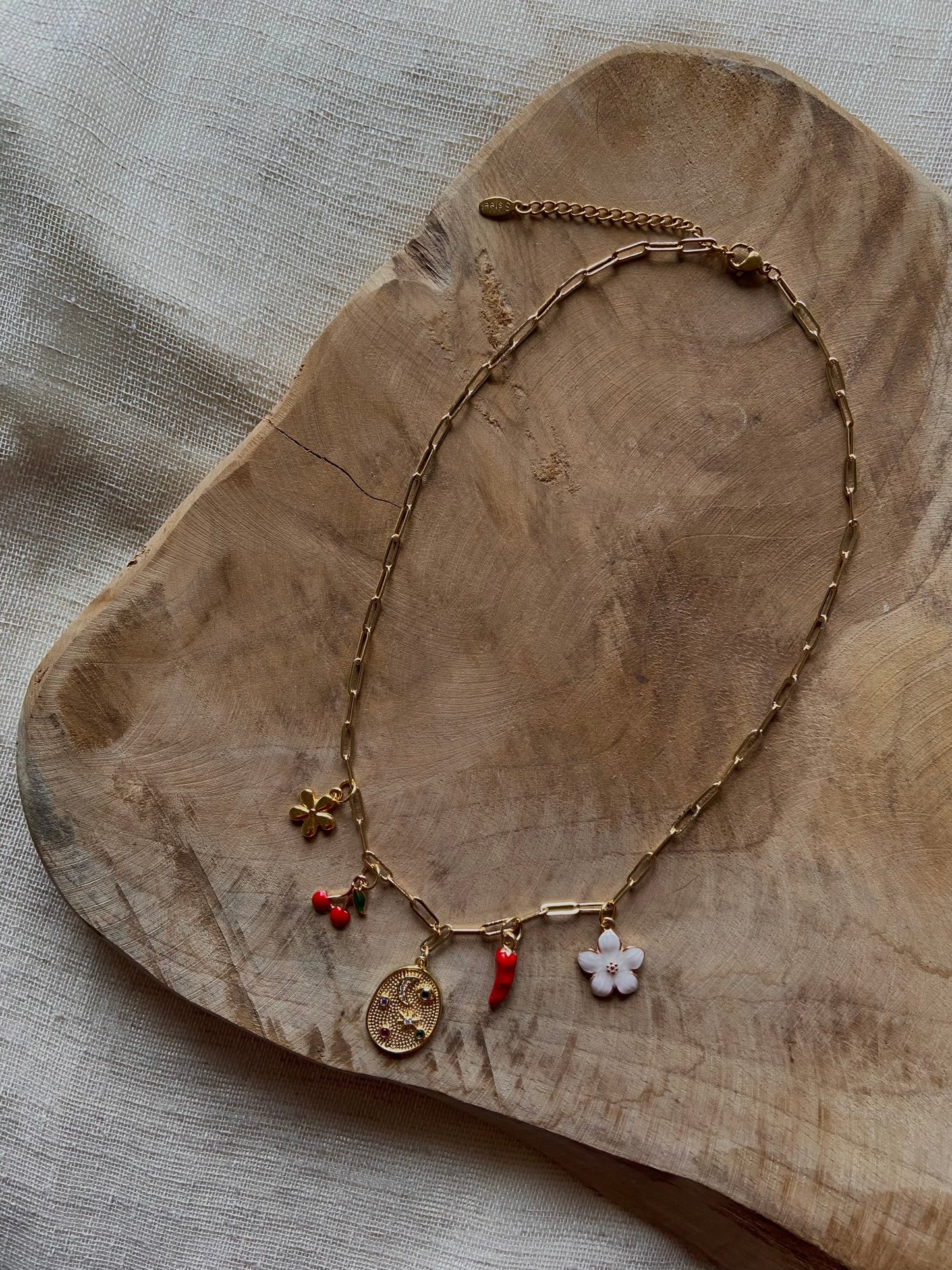 Collier charms / le mix parfait